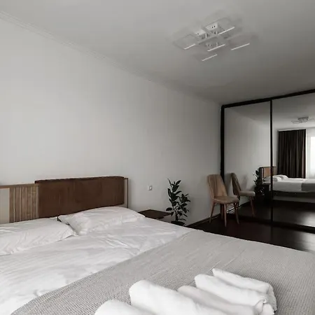 Apartment Strada Armeneasca *